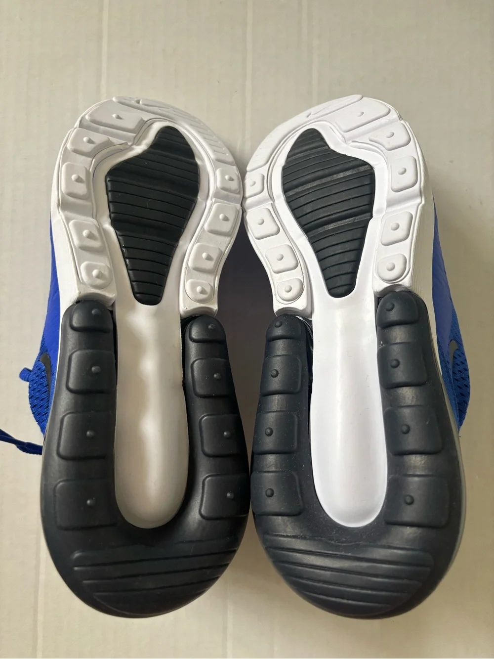New! Nike Air Max 270 (GS) Youth Size 3.5 Racer Blue